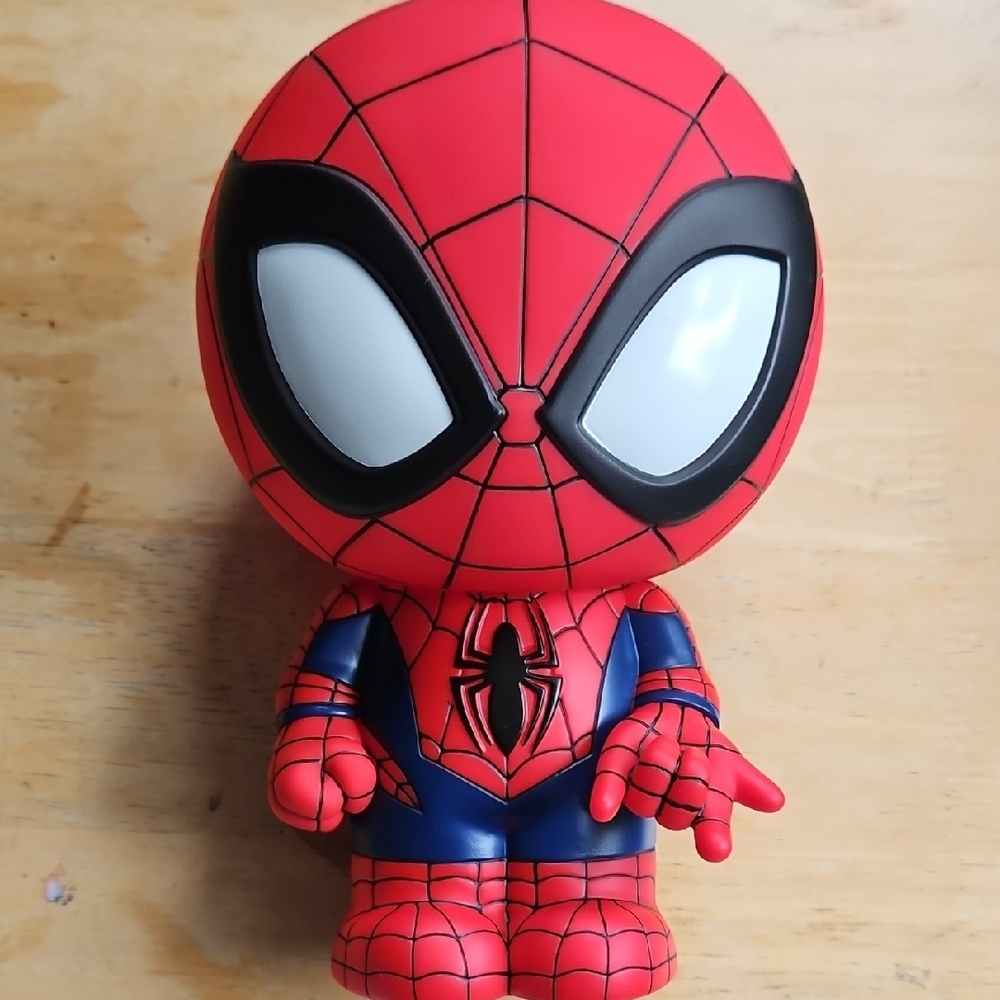 Spider-Man Figural Bank - Picture 12 of 12